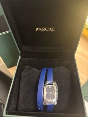 Blue Double-Wrap Strap Smartwatch